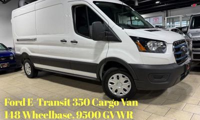 2023 Ford Transit Medium Roof