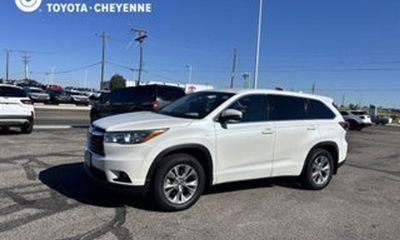 2016 Toyota Highlander Base Hybrid