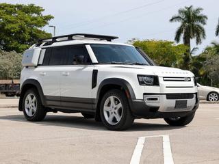 2022 Land Rover Defender 110 SE
