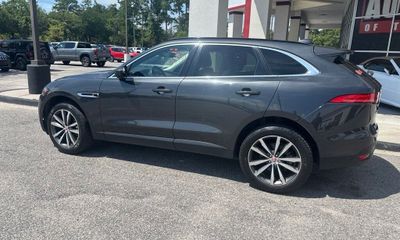 2018 Jaguar F-Pace Standard