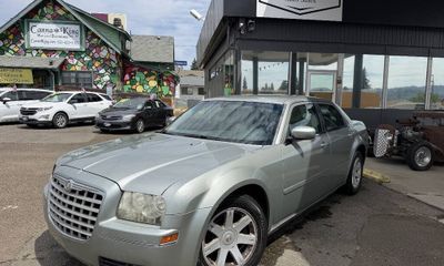2005 Chrysler 300 Base Limited Touring