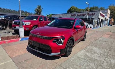 2023 Kia Niro Wind