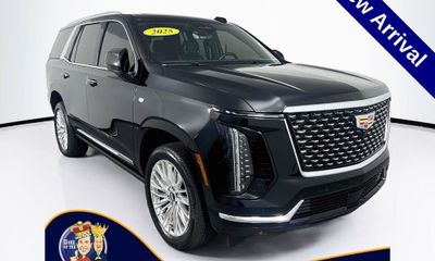2025 Cadillac Escalade Premium Luxury