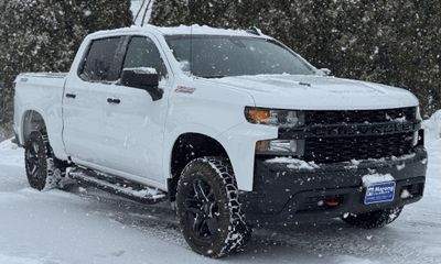 2021 Chevrolet Silverado Trail Boss Custom