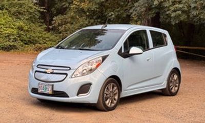 2016 Chevrolet Spark 1LT