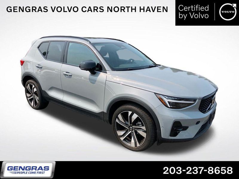 2024 Volvo XC40 — a typically priced live listing