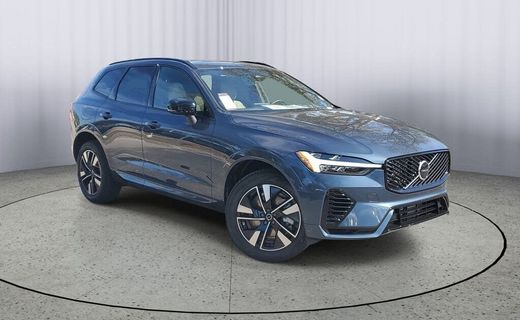 2026 Volvo XC60 Core