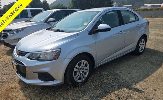 2017 Chevrolet Sonic LS