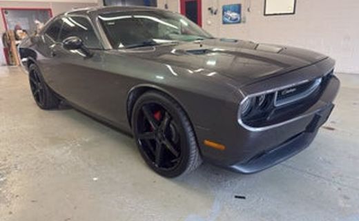2014 Dodge Challenger Base