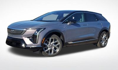 2026 Cadillac Optiq Luxury 1