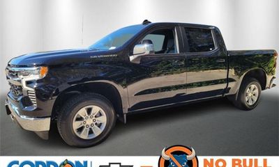2025 Chevrolet Silverado LT