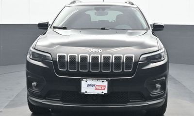 2022 Jeep Cherokee Latitude LUX