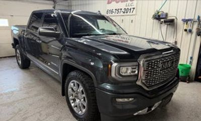 2017 GMC Sierra Denali