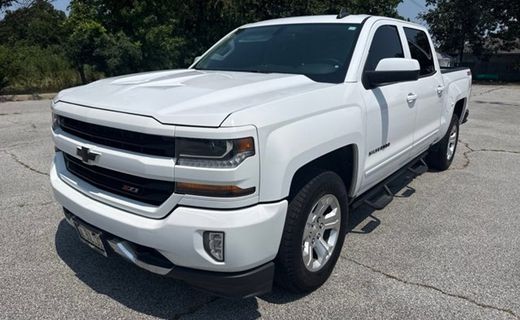 2017 Chevrolet Silverado LT