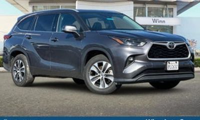 2021 Toyota Highlander LE
