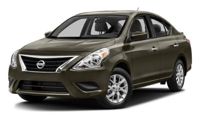2016 Nissan Versa SV