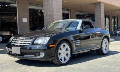 2005 Chrysler Crossfire Base