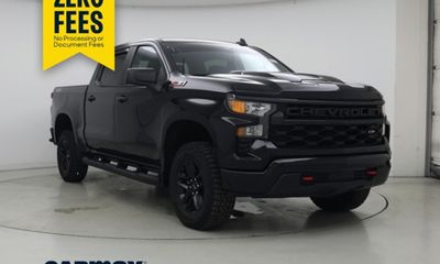 2025 Chevrolet Silverado Trail Boss Custom