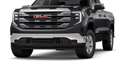 2023 GMC Sierra SLE