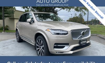 2023 Volvo XC90 Plus Bright