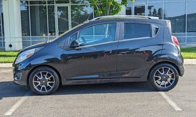 2013 Chevrolet Spark 2LT