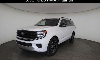 2025 Ford Expedition Platinum