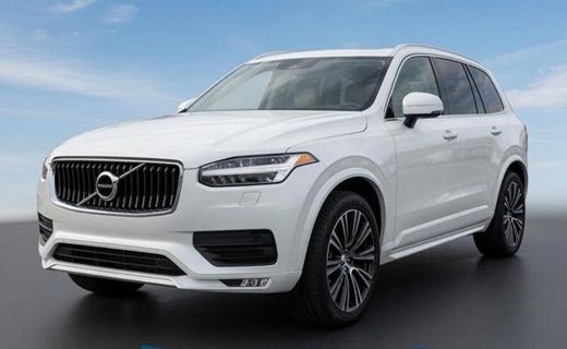 2021 Volvo XC90 Momentum