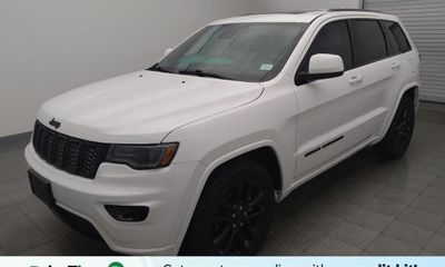 2020 Jeep Grand Cherokee Laredo