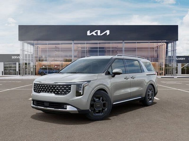2026 Kia Carnival Hybrid — a typically priced live listing