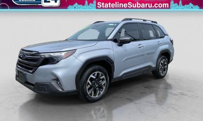 2025 Subaru Forester Premium Base