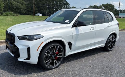 2026 BMW X5 M60I