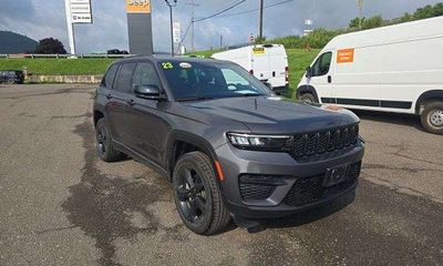 2023 Jeep Grand Cherokee