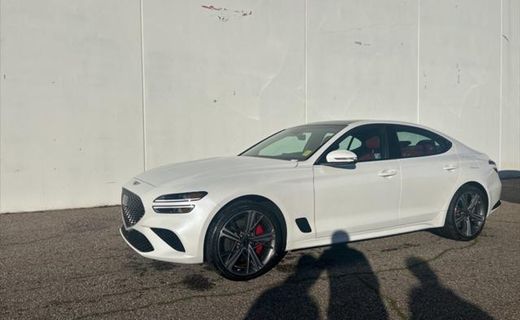 2025 Genesis G70