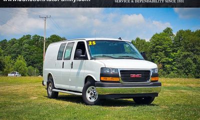 2025 GMC Savana 2500