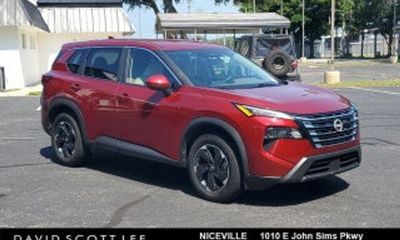 2026 Nissan Rogue SL
