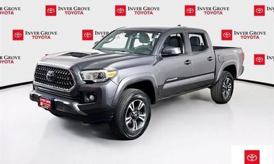 2018 Toyota Tacoma SR SR5 TRD