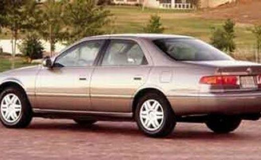 2000 Toyota Camry