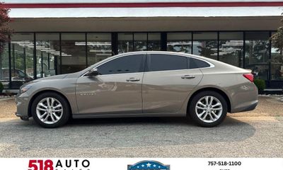2017 Chevrolet Malibu LT 1LT