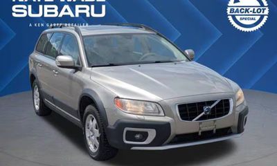 2008 Volvo XC70 32