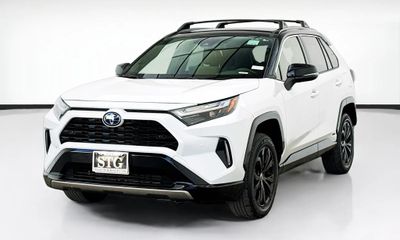 2024 Toyota RAV4 XSE