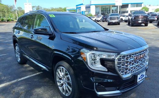 2023 GMC Terrain Denali