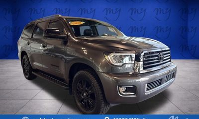 2020 Toyota Sequoia SR5 Grade