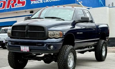 2004 Dodge RAM SLT