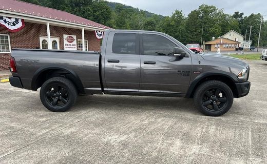2020 Ram 1500 SLT