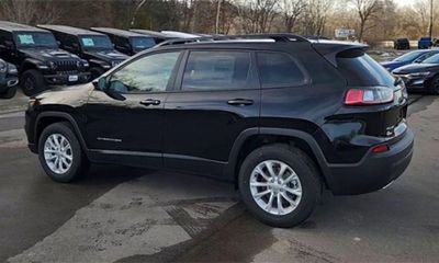 2022 Jeep Cherokee Latitude LUX