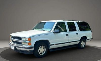 1999 Chevrolet Suburban C1500