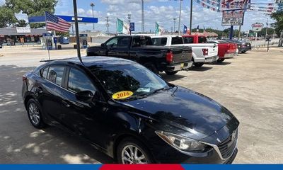 2016 Mazda MAZDA3