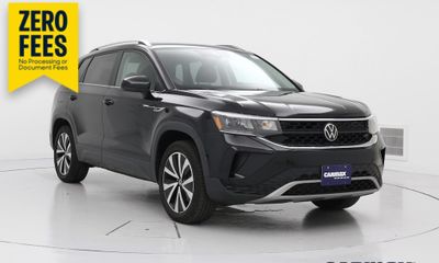 2023 Volkswagen Taos 4Motion SE W