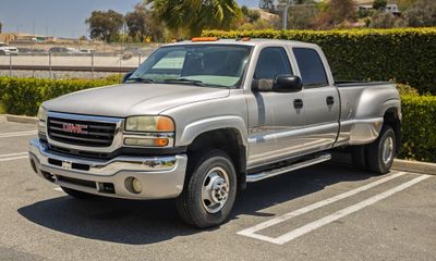 2004 GMC Sierra SLT