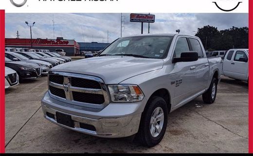 2019 Ram 1500 SLT